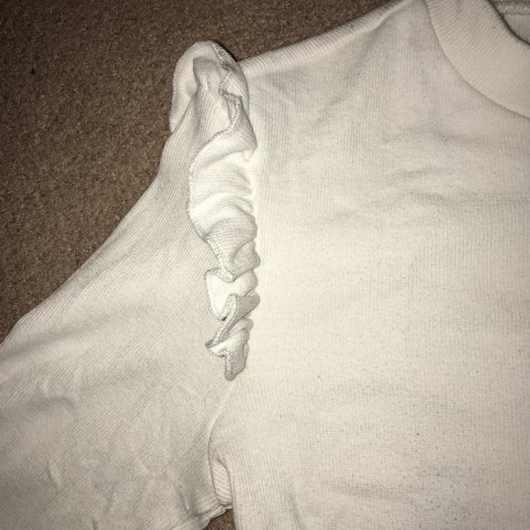 Shein Offwhite Ruffle Top - Picture 2 of 4